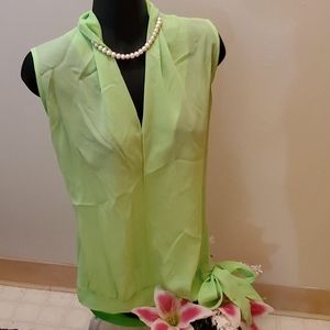 💚 Neon green sheer top